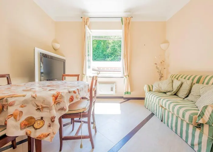 Apartman L'angolo Di *